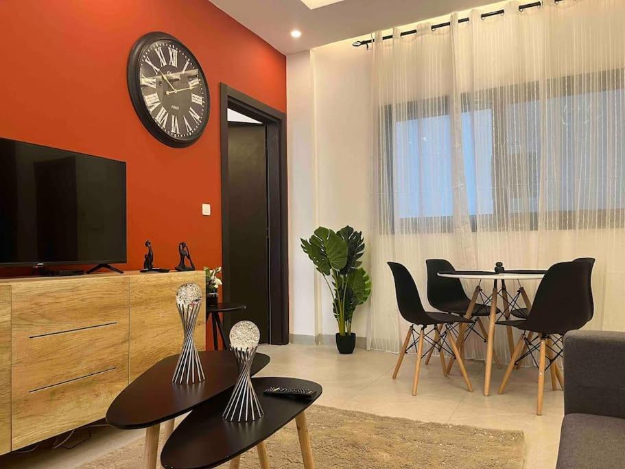 Luxueux Appartements - 2 Pieces Ou 4 Pieces - Quartiers Prises D'Almadies Et Ngor" ダカール エクステリア 写真