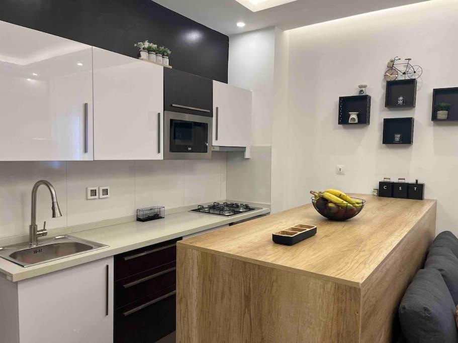 Luxueux Appartements - 2 Pieces Ou 4 Pieces - Quartiers Prises D'Almadies Et Ngor" ダカール エクステリア 写真
